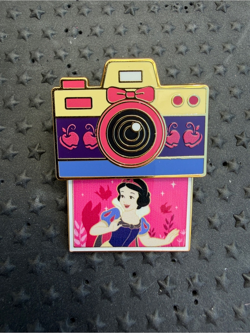 BoxLunch Disney Princess Camera Slider Snow White pin